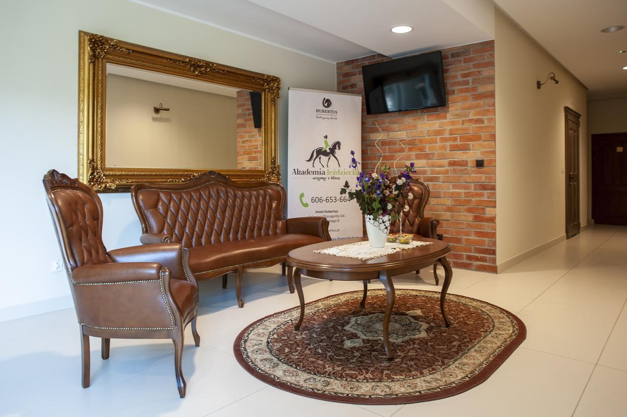 Hubertus Aparthotel & Restaurant & Horse Club Starogard Gdański Eksteriør bilde